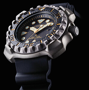 CITIZEN PROMASTER Eco-Drive Super Titanium 200M Diver's BN0220-16E