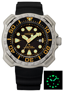 CITIZEN PROMASTER Eco-Drive Super Titanium 200M Diver's BN0220-16E