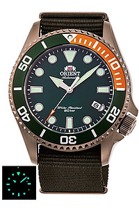 ORIENT Sports Diver Style 200m Automatic RA-AC0K04E ( RN-AC0K04E)