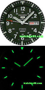 SEIKO 5 Sport 100M Automatic Military Collection SNZG09K1