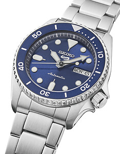 SEIKO 5 SKX Sports Style Mid Size Automatic SRPL77K1