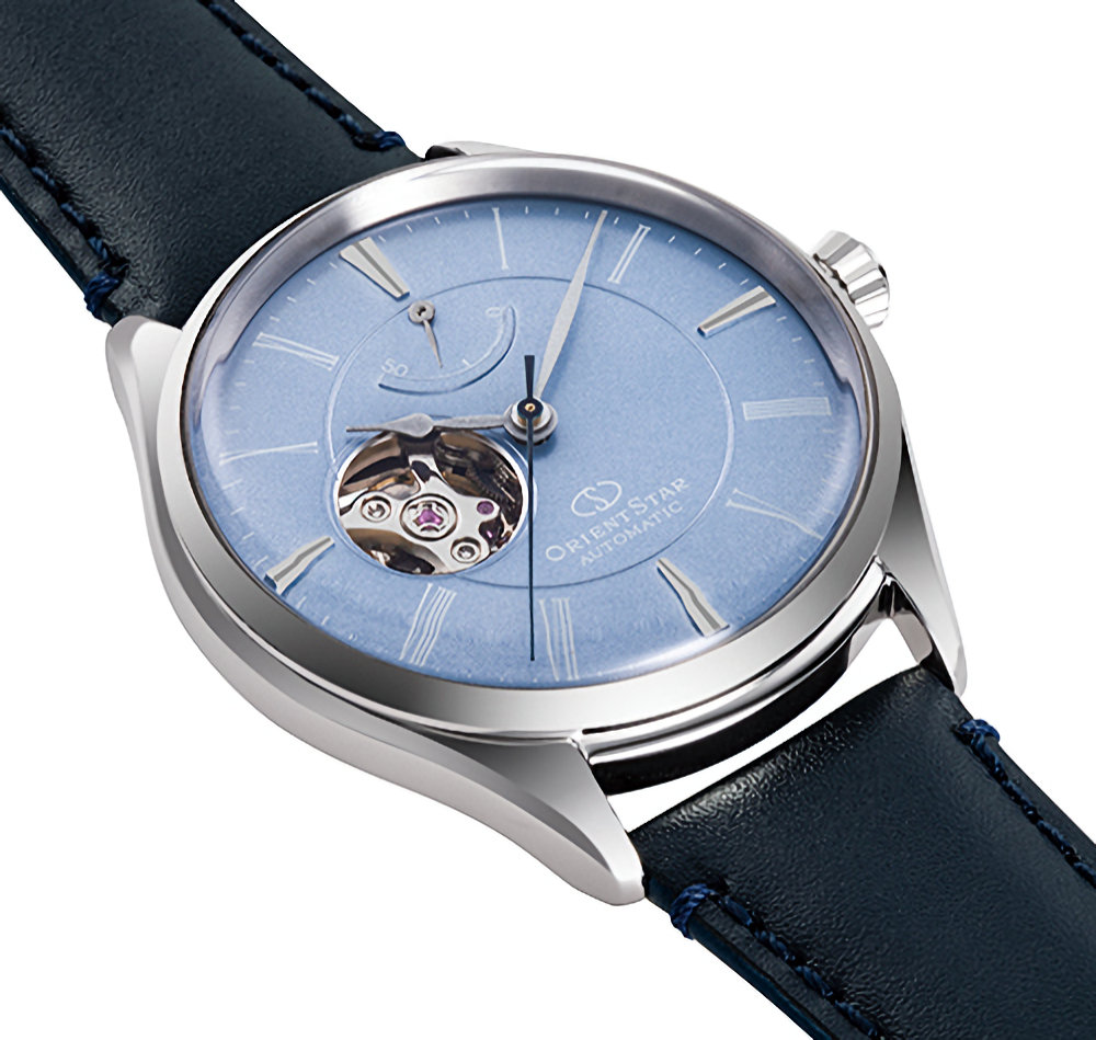 watches88. ORIENT STAR Classic Open Heart RE AT0203L